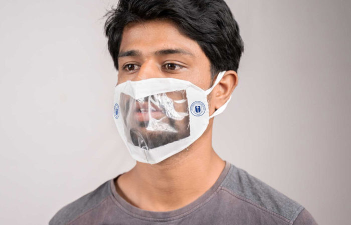 UCM FABRICARÁ MASCARILLAS TRANSPARENTES INCLUSIVAS