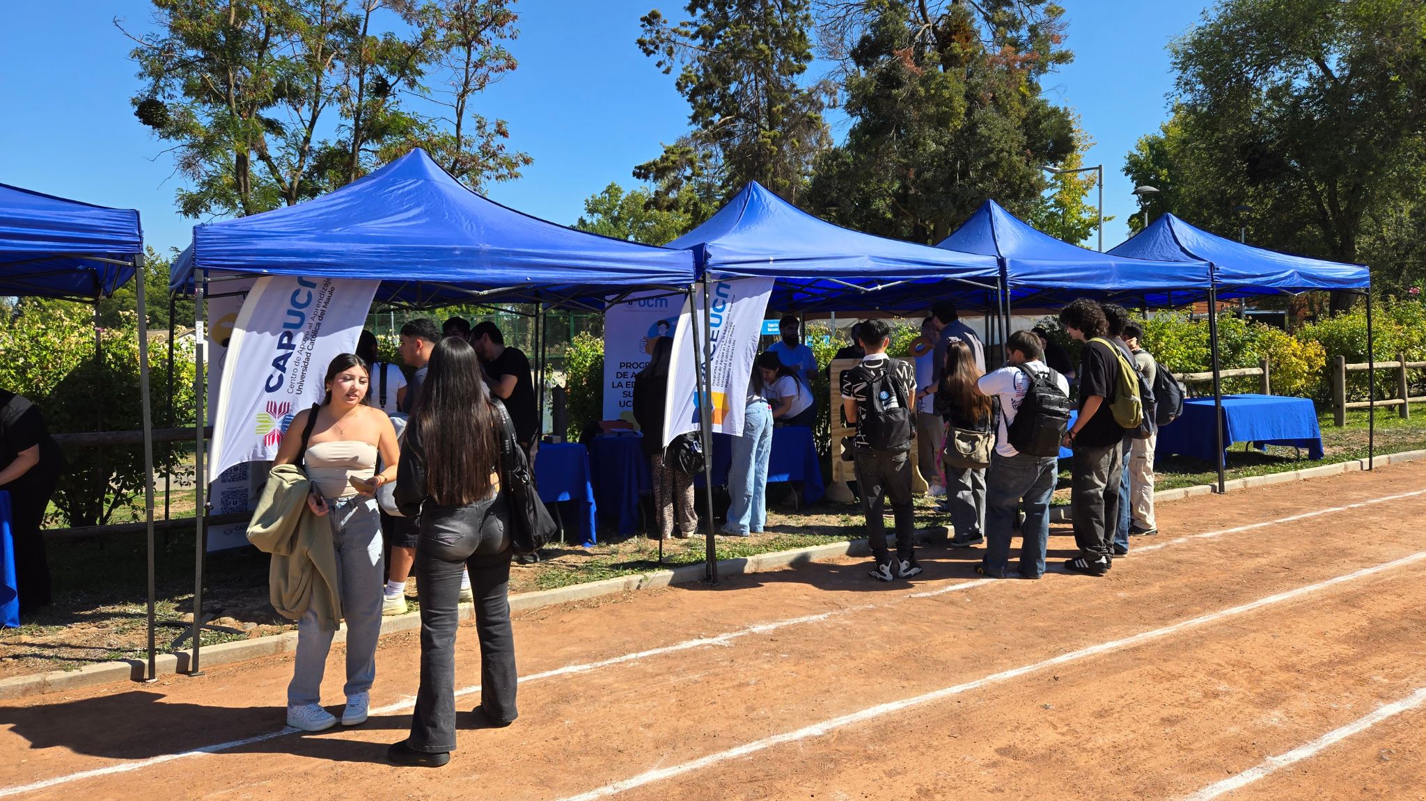 Centro de Apoyo al Aprendizaje (CAP) participó de carrera de disfraces en la UCM